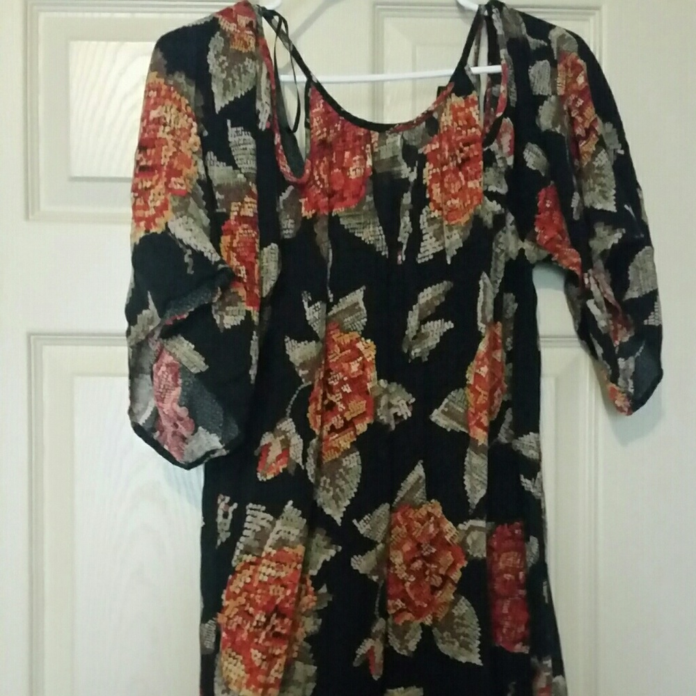 Forever 21 cold shoulder top